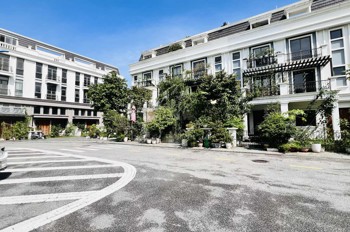 Liền kề Thạch Bàn, 128m x 4 tầng, mặt tiền 5.2m, an ninh tuyệt đối, công viên cây xanh, giao thông