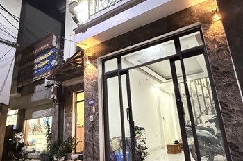 38m2 NHÀ ĐẸP 4 TẦNG, FULL NỘI THẤT, NỞ HẬU - NGÕ THÔNG - HAI THOÁNG TRƯỚC SAU, chỉ nhỉnh 5 tỷ