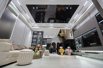Nhà đẹp Văn Quán — 30m², 4 tầng, 7 tỷ — Hiếm có khó tìm, ngõ nông