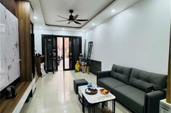 Nhà Văn Hội – Cổ Nhuế 39m2, 5 tầng, gara ô tô, thiết kế hiện đại, giá 6.4 tỷ