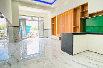 Bán nhà mặt phố Thới Tam Thôn 14, Hóc Môn, 4x15m, 60m2, SH, 4.3 tỷ
