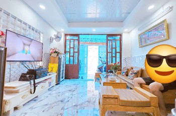 Bán nhà chung cư Nguyễn Xí, 4x15m, trệt, gác, 4pn, 2wc, 4.5 tỷ, TL