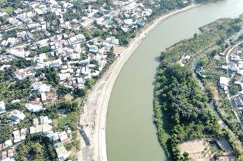 Bán đất full thổ cư mặt tiền Cầu Bè & Liên Hoa Nha Trang , đường 7 m , sổ hồng riêng
