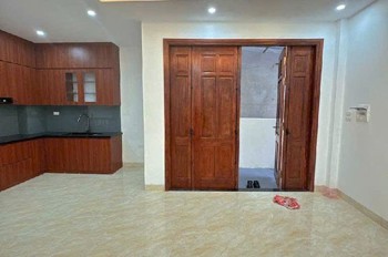NHÀ 30.5M² – 5 TẦNG – MẶT TIỀN 4M – NGÕ 36 PHỐ ĐỨC GIANG – Ô TÔ ĐỖ CỔNG – GIÁ 6.15 TỶ