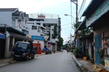 BÁN NHÀ - NGUYỄN SƠN - TÂN PHÚ - DT 71M2(6,26 X 12M2) - HXH - NHỈNH 6 TỶ