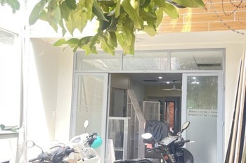 Bán nhà đường 112, Phước Long A, Q.9, HCM. DT 104m2, 2 tầng, 2PN, SH, giá 7.2 tỷ
