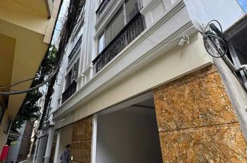 Bán nhà 5 tầng đẹp lô góc gần mặt phố Hồ Tùng Mậu, Bắc Từ Liêm 33m2 giá 8.3 tỷ