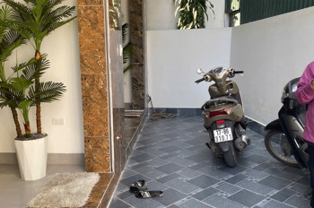 Đông Mỹ, Thanh Trì, 50m 4 tầng 4 ngủ