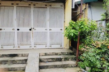 Bán nhà tập thể công ty xây lắp hóa chất Đông Ngạc 60m, 2 ngủ đầy đủ công năng nhỉnh 3 tỷ