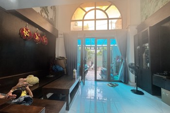 Bán nhà  đường Số 15, Hiệp Bình Phước, Thủ Đức. DT 62m2, 5 tầng, 5PN, sổ hồng. Giá 8.5 tỷ