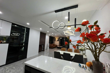 (chuẩn) căn 3PN2WC 135.6m² New Skyline nội thất full BC Đông nam 11.8 tỷ có Thương lượng