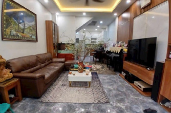 BÁN NHÀ GIA QUẤT LONG BIÊN,NHÀ ĐẸP-Ở LUÔN-NGÕ RỘNG-69M NHỈNH 8 TỶ(TL)