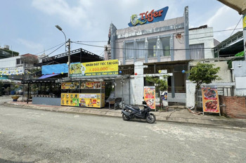 Đất Mặt Tiền KDC Bình Chánh View Sông Hồ - Sát Quận 8 - Đang Có Dòng Tiền Cho Thuê - Ngang Khủng