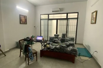 Cần bán nhà Cấp 4 Phố Định Công Thượng, 36m2 x  mặt tiền 5m, giá 1.8 tỷ