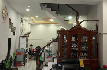 Bán nhà mặt phố đường số 33, Bình Trưng Tây, Q2, TP HCM, DT 85 m2, 4 tầng, 4PN, SH, giá 8.65  tỷ