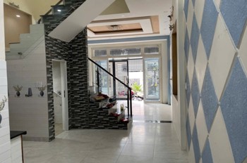 Bán nhà 3 tầng, 3PN,  đường Số 8, Linh Xuân, Thủ Đức, TP HCM. DT 60m2, Sổ hồng, giá 4.85  tỷ