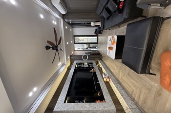 BÁN NHÀ HỒNG TIẾN LONG BIÊN,OTO ĐỖ CỬA,THANG MÁY,NGÕ THÔNG,45M NHỈNH11 TỶ