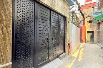 Bán gấp tòa CHDV phố Giáp Bát DT 57m2 gồm 14 phòng cho thuê