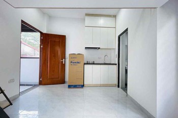 Bán căn hộ dịch vụ 75m 6 tầng thang máy, lô góc, ngõ thông ô tô đỗ cổng, vài bước ra phố, PCCC đầy