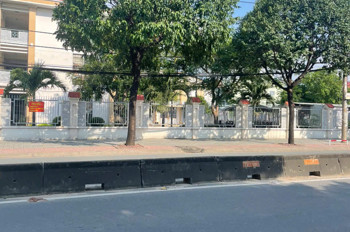 Bán nhà mặt tiền 21x50m giá 100 tỷ Đường Lê Thị Riêng