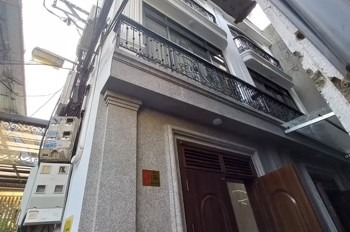 NHÀ MỚI Ở LUÔN 1 NHÀ RA Ô TÔ  Phúc Lợi 39.8m2  5 Tầng 7.5 tỷ Long Biên Hà Nội