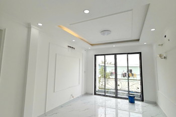 Ôto trong Nhà mới 2 lầu+ Sân Thượng mặt tiền đường nhựa 8m Phạm Thế Hiển P6Q8