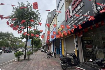 bán nhà mặt phố Ngô Gia Tự, vỉa hè đá bóng, gần BigC Long Biên, kinh doanh ngày đêm