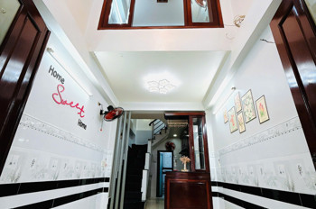 Nhà 2 lầu gần chợ Rạch Ông Nguyễn Thị Tần P.Chánh Hưng (P2Q8)