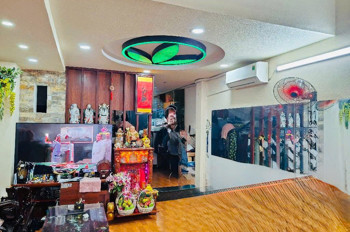 NHÀ ĐẸP QUẬN 11 – ÂU CƠ GIÁP Q10 – 5 TẦNG – GIÁ TỐT 9.8 TỶ