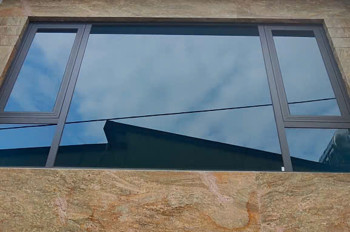 Bán nhà phân lô Ngọc Thụy 50m², 6 tầng thang máy, gara ô tô – gần Trường Quốc tế, giá 11.2 tỷ