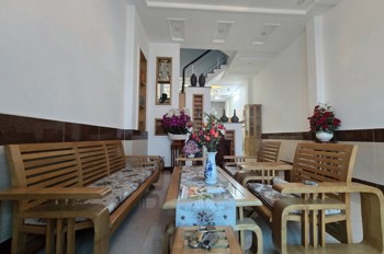 Bán nhà đường Man Thiện, Phường Tăng Nhơn Phú A, Q9, TP HCM, DT 70 m2, 3 tầng, 3PN, SH. Giá 8.35 tỷ