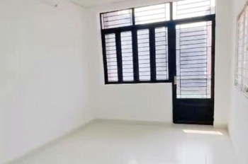 Nhà hẻm thẳng 3.4*17m, nở hậu 2lầu/ST Nguyễn Duy P.Chánh Hưng (P9Q8)