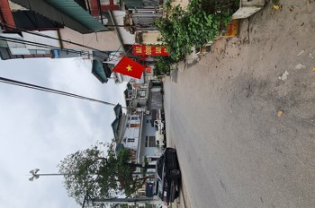 Bán nhà 2 tầng Đặng Xá, Gia Lâm. Đường 10m trục chính view thoáng. Dưới 7 tỷ. Lh 0989894845