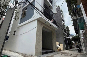 BÁN NHÀ MỚI LÔ GÓC Ô TÔ ĐỖ CỬA 30M2 5 tầng mặt tiền 4.2m, 8x tỷ