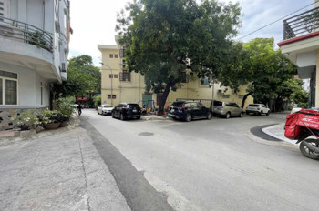 Bán nhà Khu đô thị văn Quán 55 m 4 tầng mt 4.8 m vị trí kinh doanh đường thông ô tô tránh giá 13 tỷ