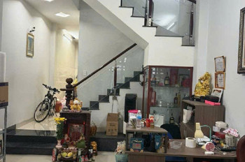 Bán nhà hẻm Hà Huy Giáp, Q.12 - Diện tích 68m2, 3 tầng, 3PN, sổ hồng riêng, giá chỉ 5.1 tỷ - Cơ hội