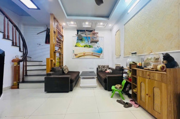 Bán nhà Vũ Tông Phan – 33m x 5 tầng mới – Ô tô đỗ cách 15m – 2 mặt thoáng, phù hợp ở kết hợp kinh