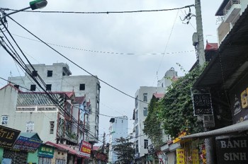 Cực phẩm đất kinh doanh Tây Mỗ – ô tô 2 chiều, cách Vinhomes vài bước – giá rẻ giật mình