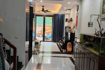 SIÊU PHẨM KINH DOANH Ô TÔ CHÁNH BÁT KHỐI- LONG BIÊN 66M2 5 TẦNG 15 TỶ