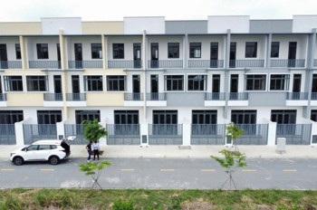 NHÀ ĐẸP – GIÁ TỐT – VỊ TRÍ ĐẮC ĐỊA