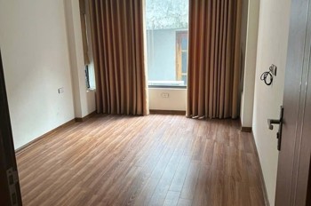 LẠC LONG QUÂN DT 40M x5 TẦNG-11,9 TỶ NGÕ BA GÁC TRÁNH,LÔ GÓC,GẦN HỒ TÂY