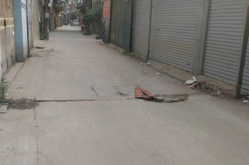 Bán nhà không sổ tại ngõ 271 Bùi Xương Trạch - 105m  ngõ thông kinh doanh - Đất không quy hoạch 