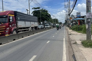 Bán đất mặt tiền 20x60m giá 26 tỷ Đường Nguyễn Văn Bứa