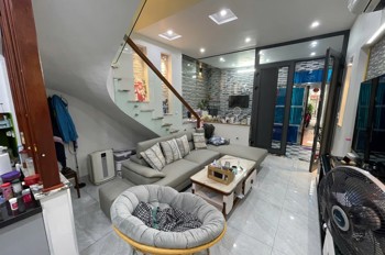 BÁN NAHF ĐẸP Ô TÔ ĐỖ CỬA  Ngọc Thụy 54 m2 4 Tầng- 10.8 tỷ Long Biên Hà Nội