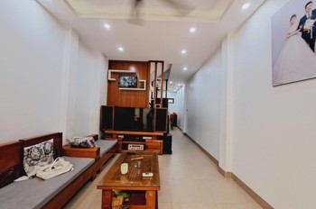 Bán nhà Phố Đại Từ, Lô góc 46m*5 tầng- Gần hồ, ô tô, trường, chợ. Giá 9,5 tỷ