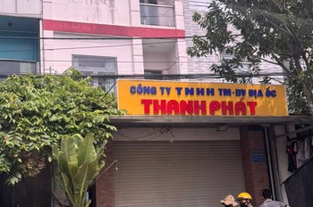 CHÍNH CHỦ Cần Bán 2 Căn Nhà Vị Trí Đắc Địa Tại Thành phố Dĩ An, Bình Dương