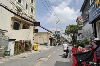 Bán nhà mặt tiền 10x45m giá 14,5 tỷ Đường Tân Thới Hiệp 14