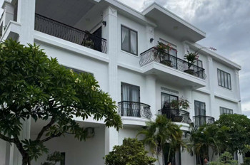 BÁN BIỆT THỰ NGHỈ DƯỠNG – ĐƯỜNG HUỲNH VĂN NGHỆ, VĨNH HÒA, NHA TRANG 
Diện tích: 287m² (ngang