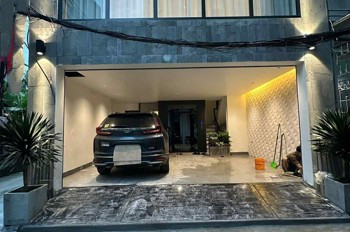 bán nhà lô góc Ngọc Thuỵ, 50m x 7 tầng, mặt tiền 6.2m, gara, full nội thất