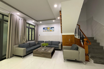 Nhà 3 Tầng Đẹp Gần Biển Trần Quang Diệu – Full Nội Thất Cao Cấp, Chỉ 60tr/m²!